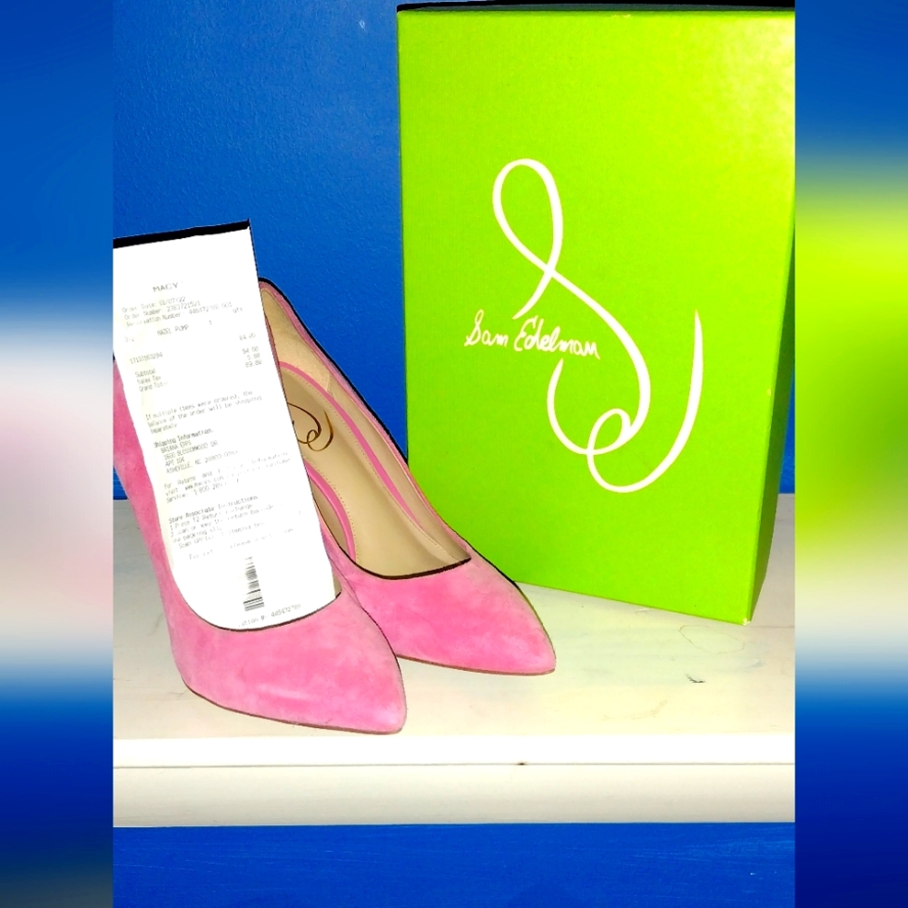 Pink stilettos 👠